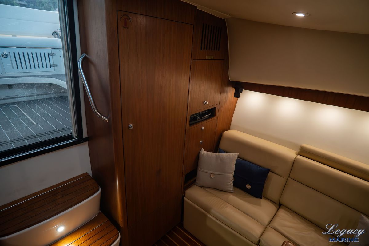 2003 Tiara Yachts 42 