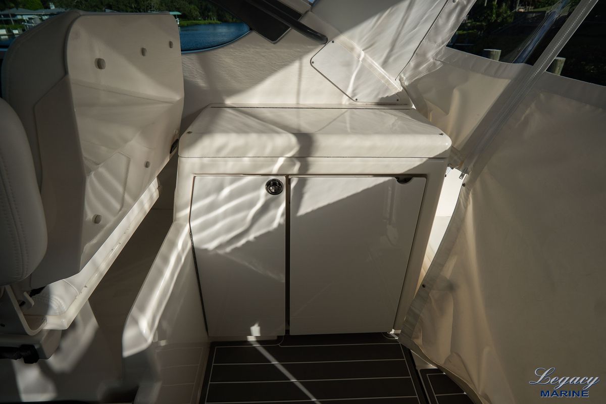 2003 Tiara Yachts 42 