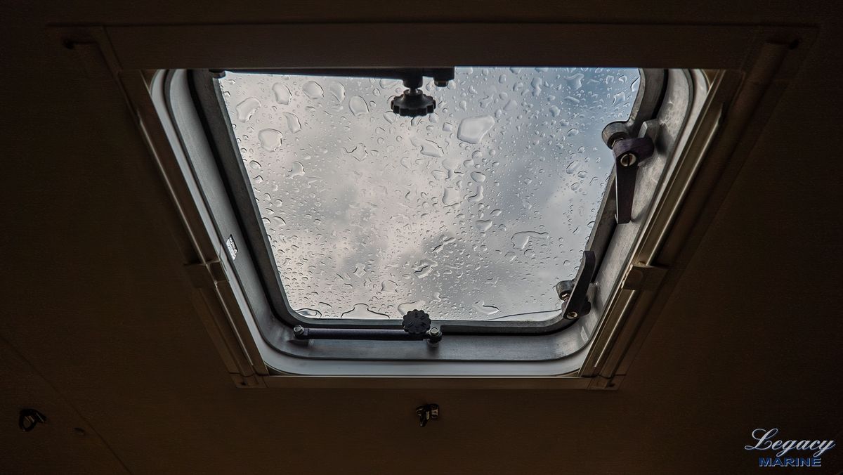 2003 Tiara Yachts 42 