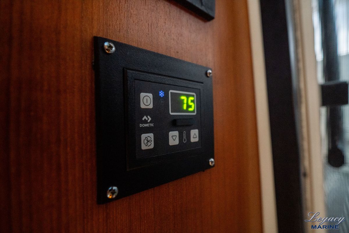 2003 Tiara Yachts 42 