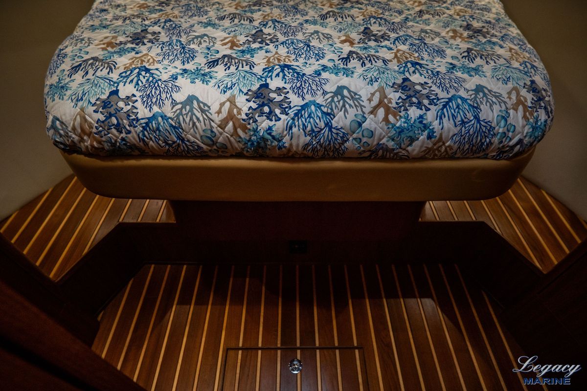 2003 Tiara Yachts 42 