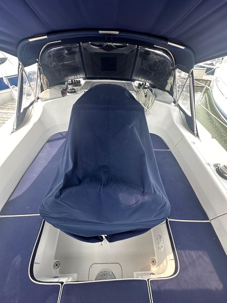 2005 Catalina 350