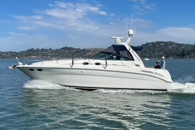 Sea Ray 380 Sundancer