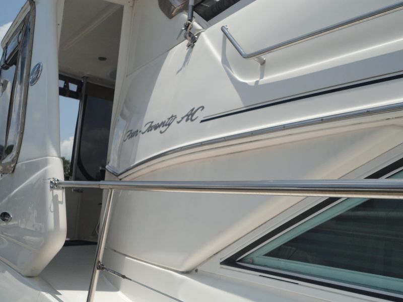 2002 Sea Ray 420 Aft Cabin