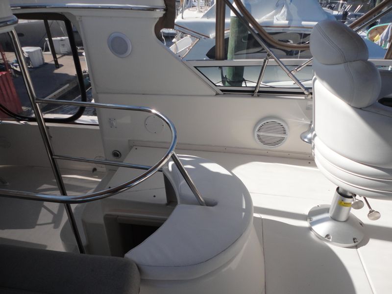 2002 Sea Ray 420 Aft Cabin