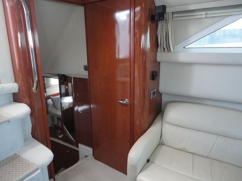 2002 Sea Ray 420 Aft Cabin