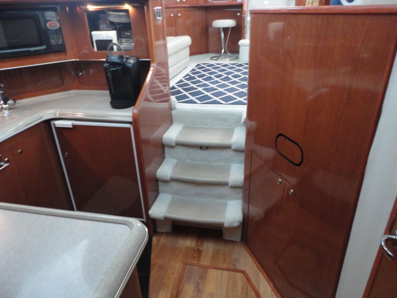 2002 Sea Ray 420 Aft Cabin