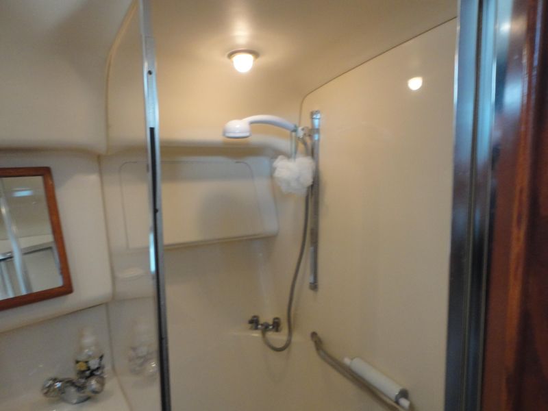 2002 Sea Ray 420 Aft Cabin