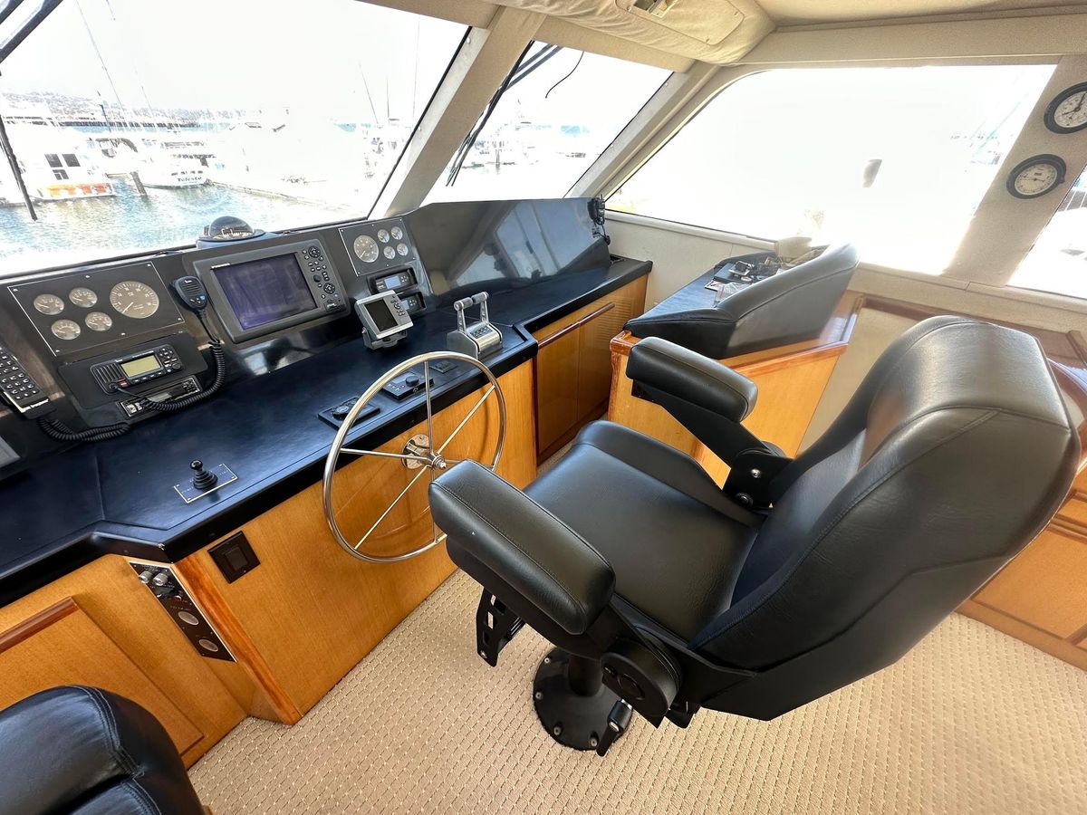 2000 Viking 58 