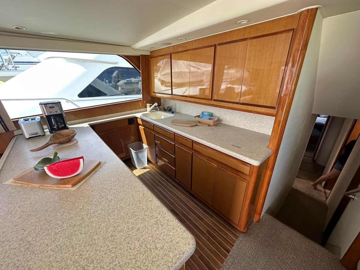 2000 Viking 58 