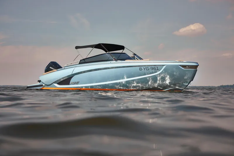  Yacht Photos Pics 2026 Flynt Yachts Speedera 26 OB on water, showcasing sleek design and modern features.