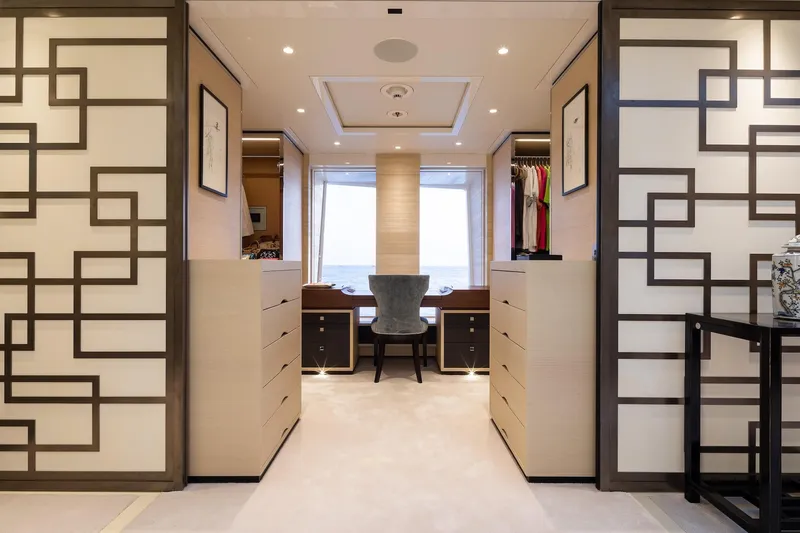 Samurai Yacht Photos Pics 