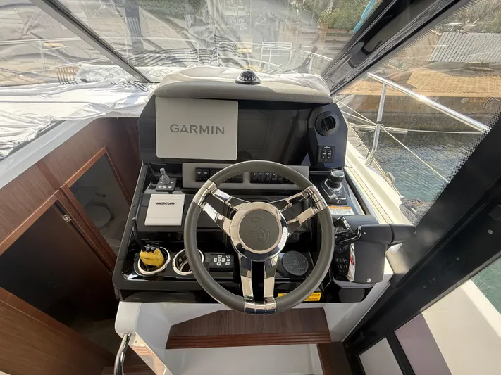 Pierre Yacht Photos Pics 