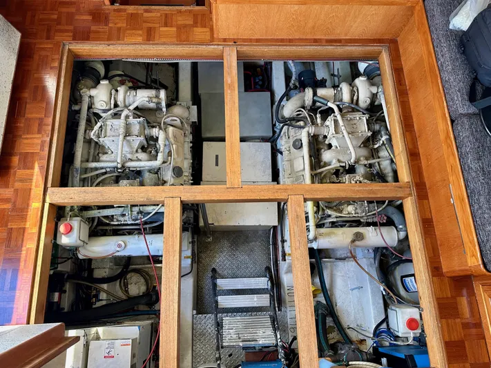 Rc Venture Yacht Photos Pics 