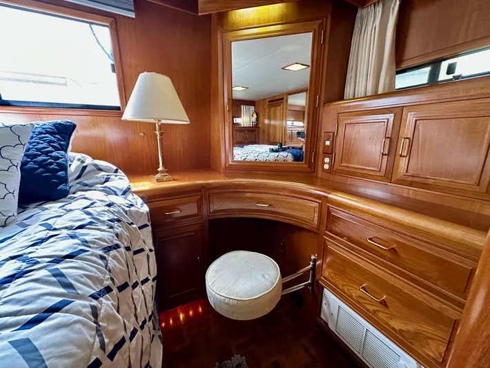 Rc Venture Yacht Photos Pics 