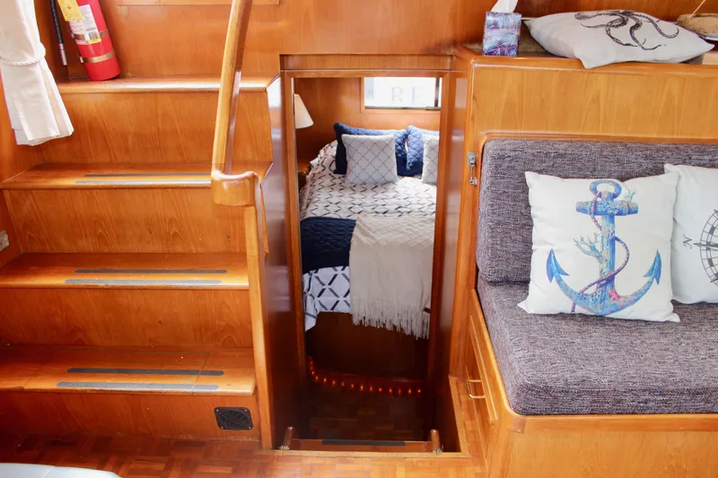 Rc Venture Yacht Photos Pics 