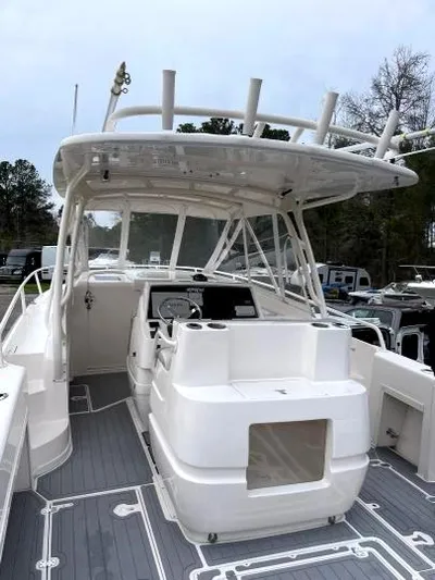 Soggy Dollars Yacht Photos Pics 2007 Intrepid 35 Walkaround boat with spacious deck and modern helm.