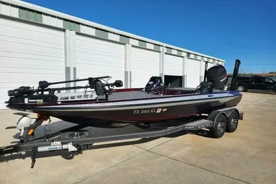Skeeter ZXR21