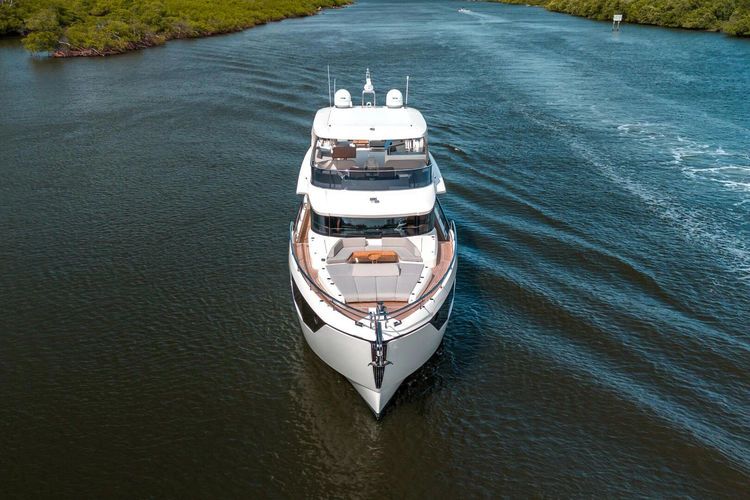 2023 Absolute 68 Navetta - Image 3