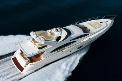 2006 Azimut 68E
