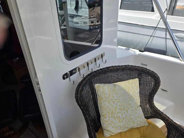 Chinook Yacht Photos Pics 