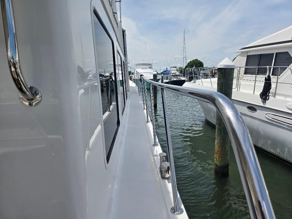 2010 American Tug 52 