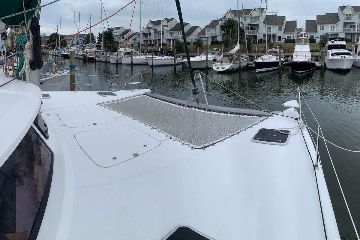 2015 Fountaine Pajot 43 