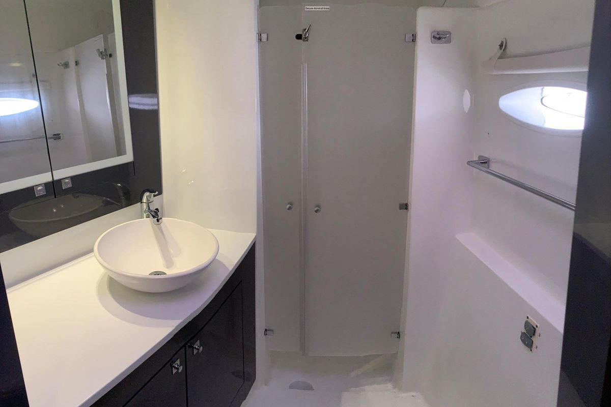 2015 Fountaine Pajot 43 