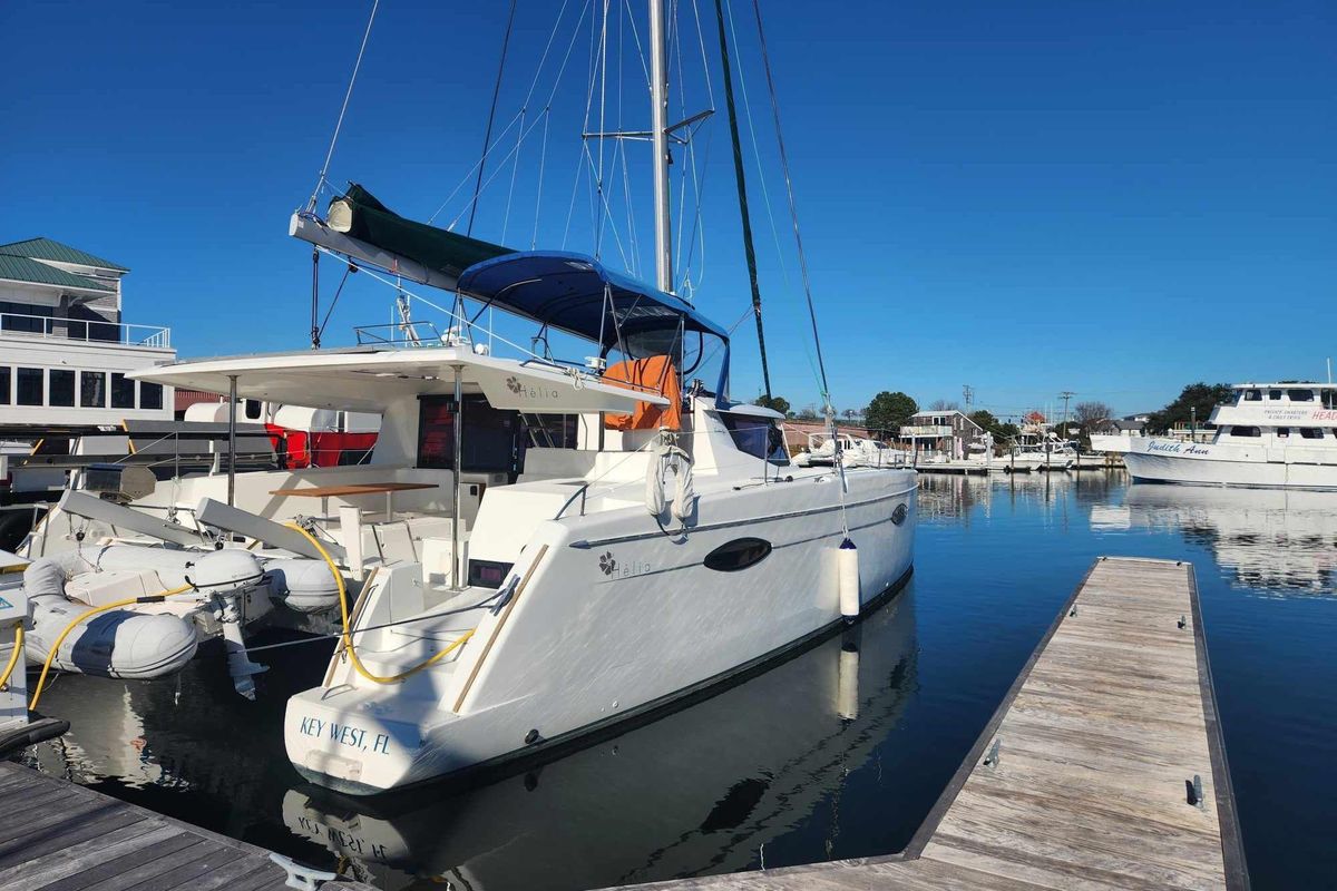 2015 Fountaine Pajot 43 