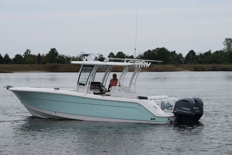 Chasin Yacht Photos Pics 