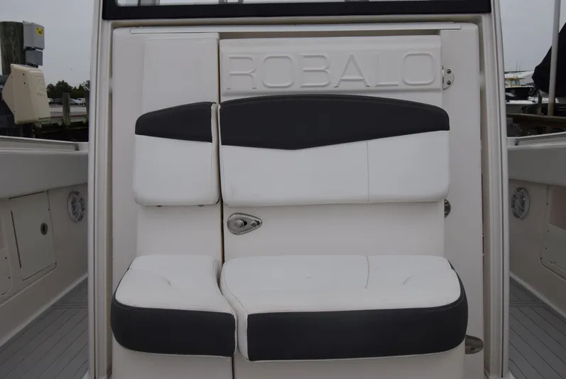 Chasin Yacht Photos Pics 