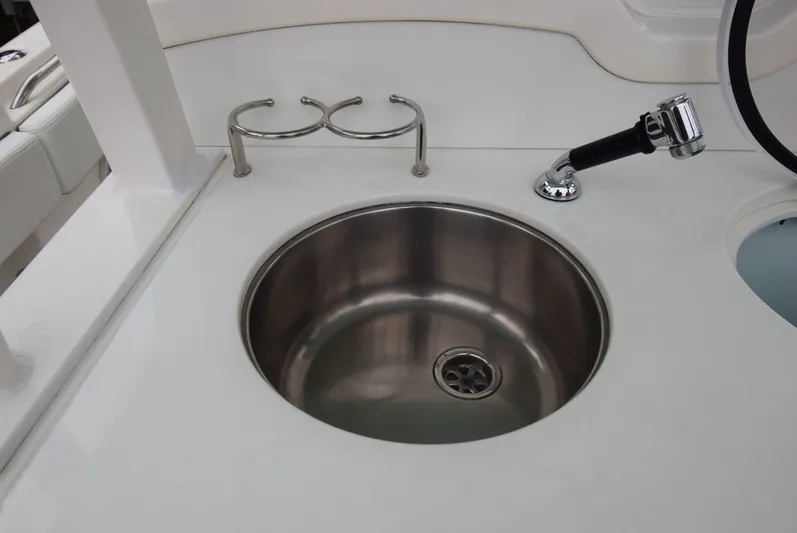 Chasin Yacht Photos Pics 