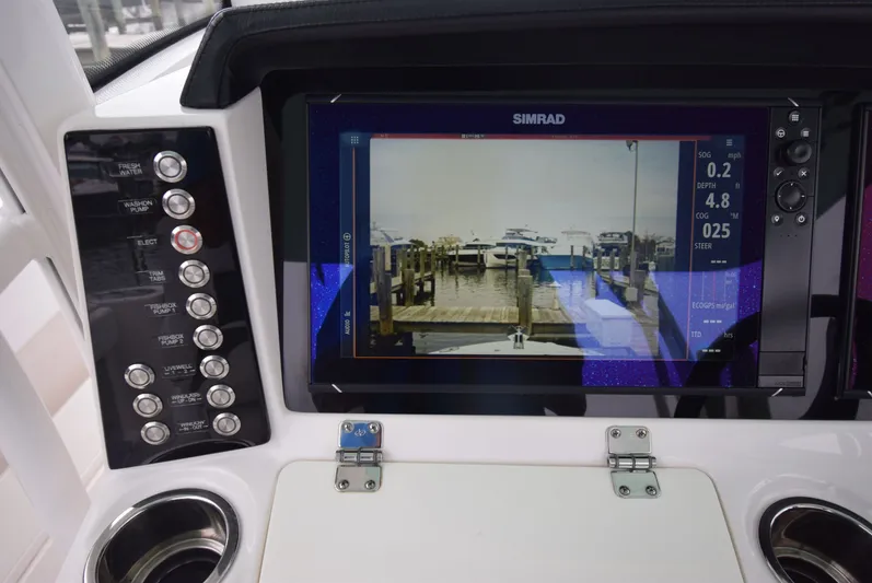 Chasin Yacht Photos Pics 