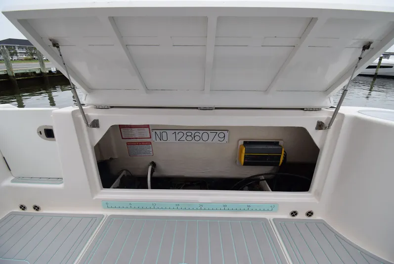 Chasin Yacht Photos Pics 