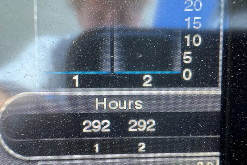  Yacht Photos Pics Cobalt 30SC 2018 dashboard showing 292 hours of operation.