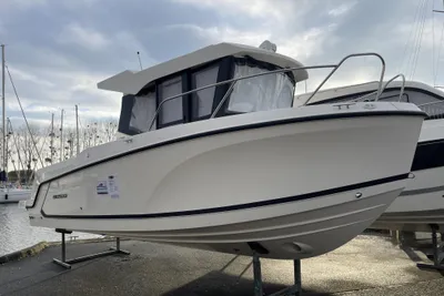 2023 Quicksilver 705 Pilothouse