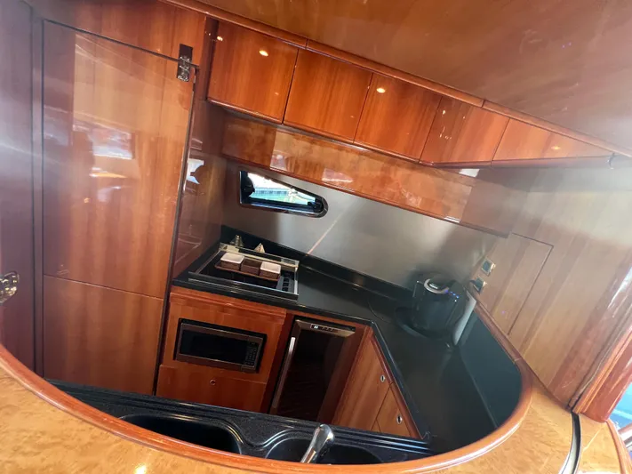 Jbys Trade Yacht Photos Pics Galley