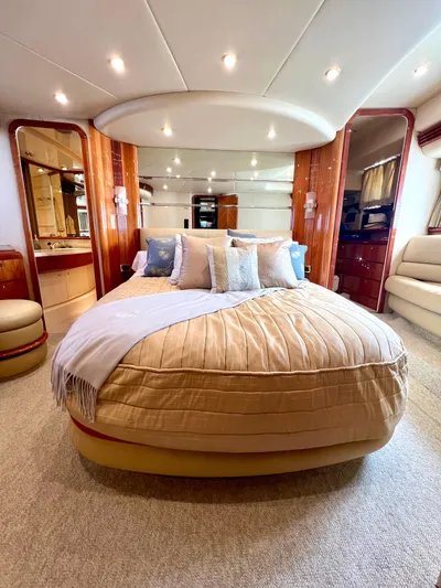 Jbys Trade Yacht Photos Pics Master StateRoom