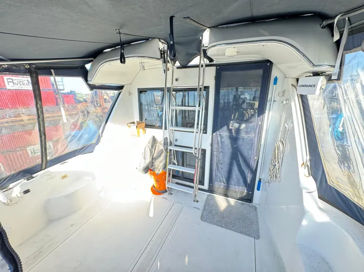 Happy Hour Yacht Photos Pics 