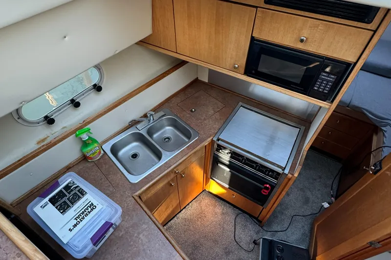 Happy Hour Yacht Photos Pics 