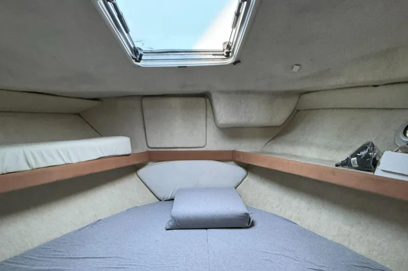 Happy Hour Yacht Photos Pics 