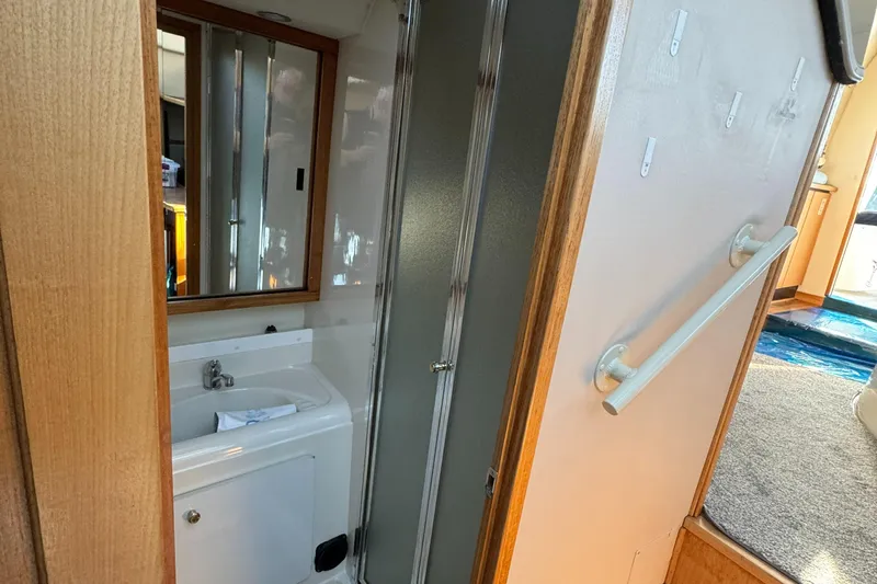 Happy Hour Yacht Photos Pics 