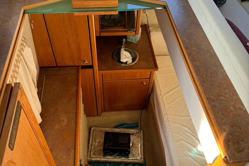 Happy Hour Yacht Photos Pics 