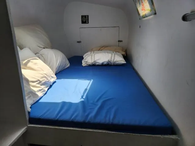 Lickety Split Yacht Photos Pics 