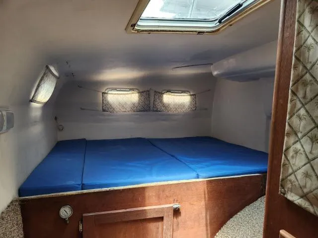 Lickety Split Yacht Photos Pics 