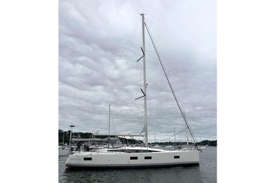Yacht