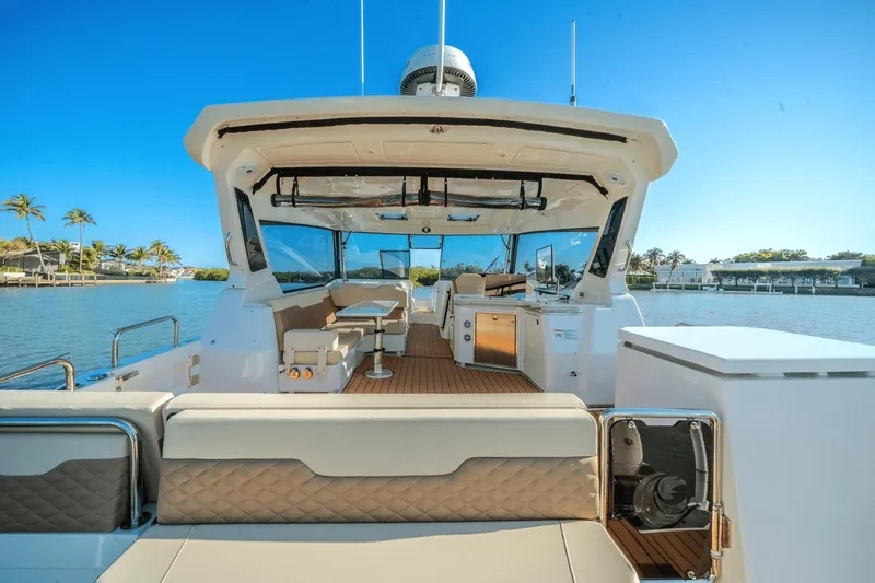 Pag Sea Yacht Photos Pics 