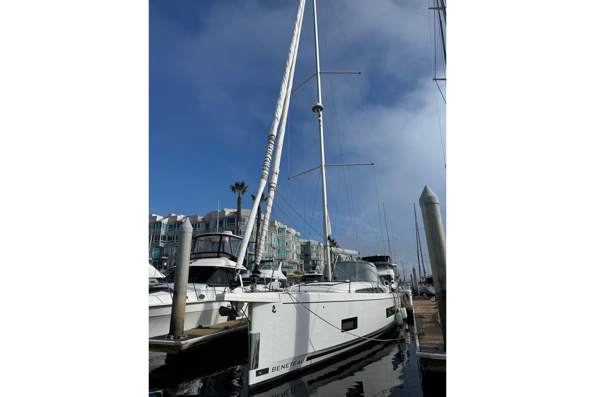 2023 Beneteau 47 
