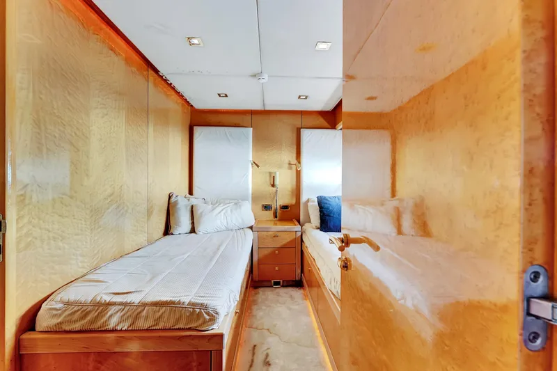  Yacht Photos Pics Luxurious twin cabin interior on 2007 Sunseeker Predator 108 yacht.