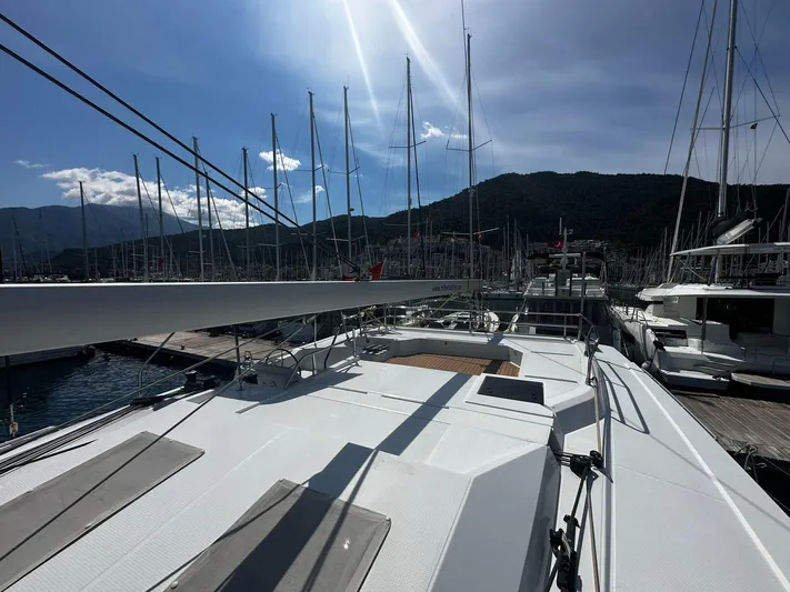  Yacht Photos Pics 2022 Fountaine Pajot Catamaran Elba 45